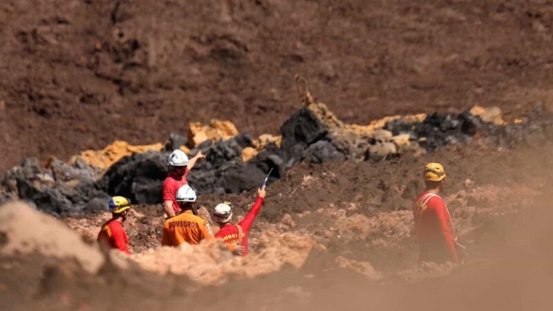 Mortos pela barragem de Brumadinho chegam a 142; há 194 desaparecidos