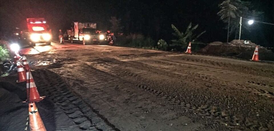 BR-364 é liberada para tráfego 24 horas após desmoronamento de trecho entre Ariquemes e Jaru