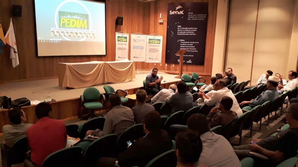 Prefeitos decidem: Infraestrutura será reivindicação principal ao junto ao Estado em 2019