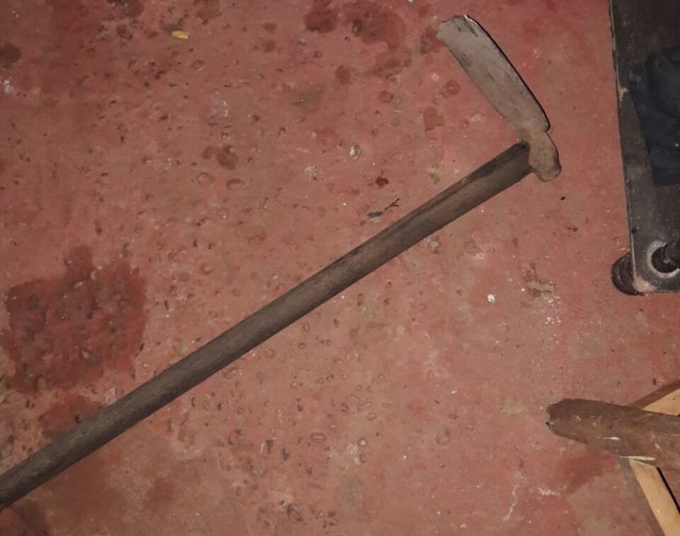 Comerciante é agredida com enxadão durante roubo em Pimenta Bueno, RO