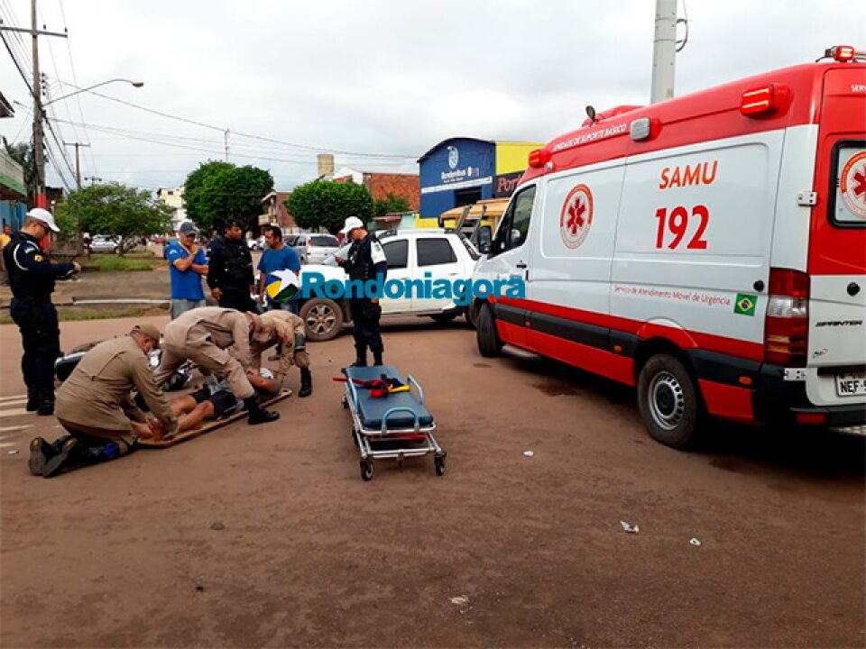 Acidente entre moto e carro deixa dois feridos em Porto Velho