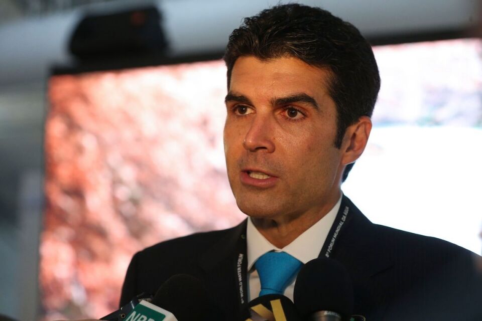 Governador do Pará promete almoçar com jornalistas uma vez por mês