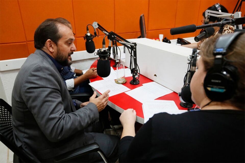 Assembleia apoia movimento de entidades contra aumento da energia