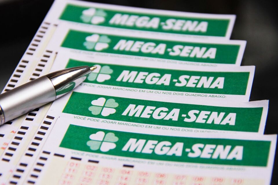 Mega-Sena fica sem acertador e prêmio vai a R$ 32 milhões