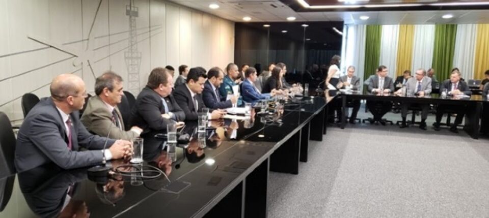 Bancada de Rondônia foi ao Ministério das Minas e Energia contra o aumento da energia elétrica