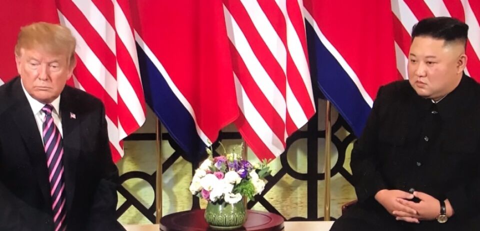 Trump encontra-se com Kim Jong-un no Vietnã