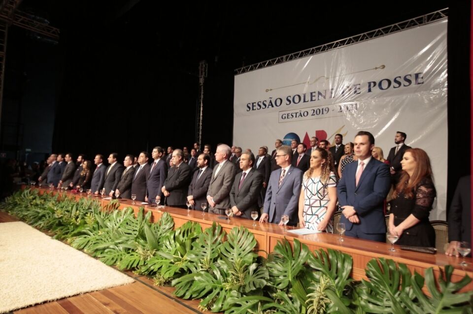 Hildon Chaves prestigia posse da nova diretoria da OAB/RO e destaca papel da advocacia