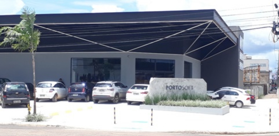 Inaugurou sábado a maior loja só de eletroeletrônicos de Rondônia