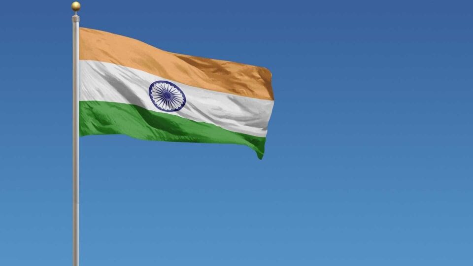 Índia proíbe maior grupo insurgente da Caxemira