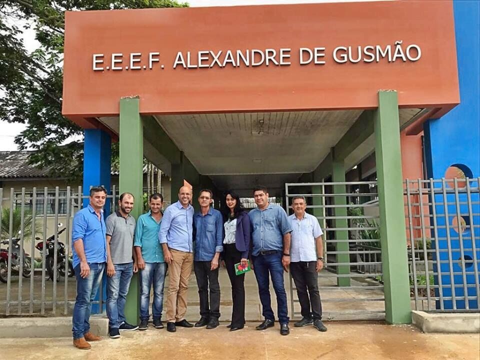 Ismael Crispin visita escola campeã do IDEB em Nova Brasilândia