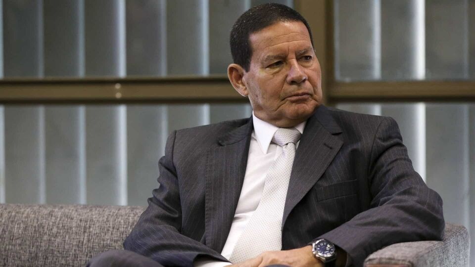 Mourão não comenta vídeo polêmico: 'Não sou ventríloquo do presidente'