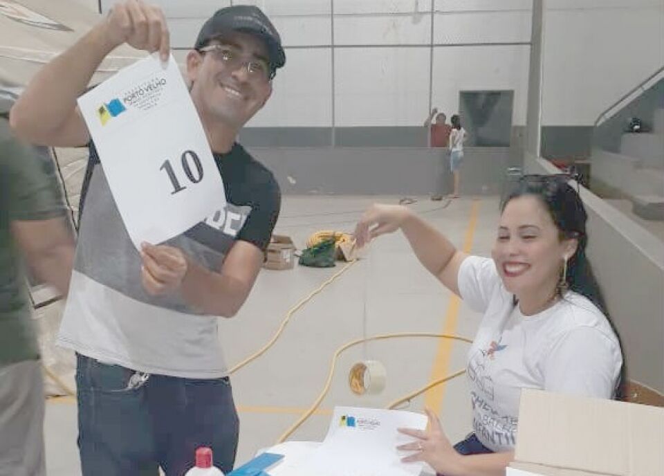 Prefeitura cria abrigo para famílias atingidas pela enchente do rio Madeira