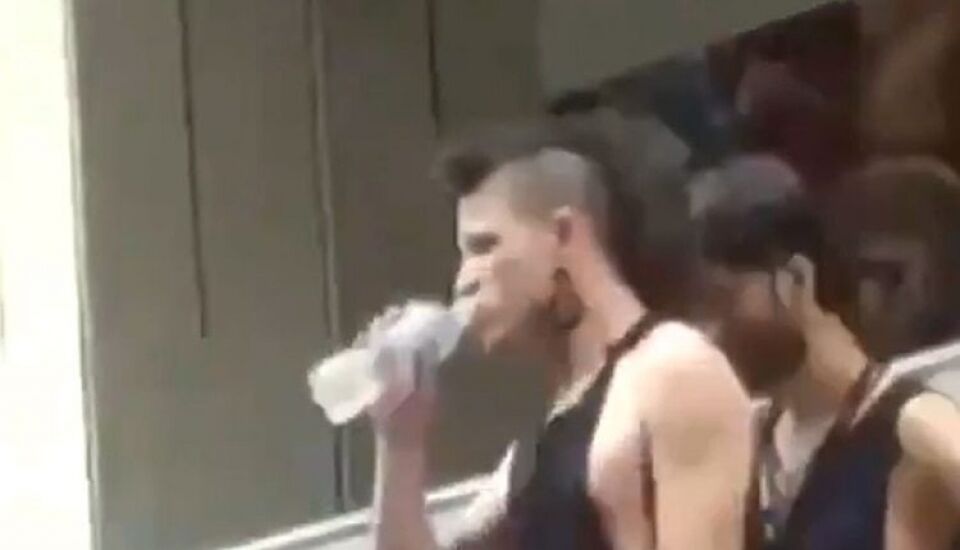 “Foi ato político”, diz dupla de vídeo pornô divulgado por Bolsonaro