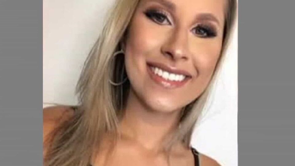 Jovem que foi queimada pelo namorado será enterrada nesta sexta