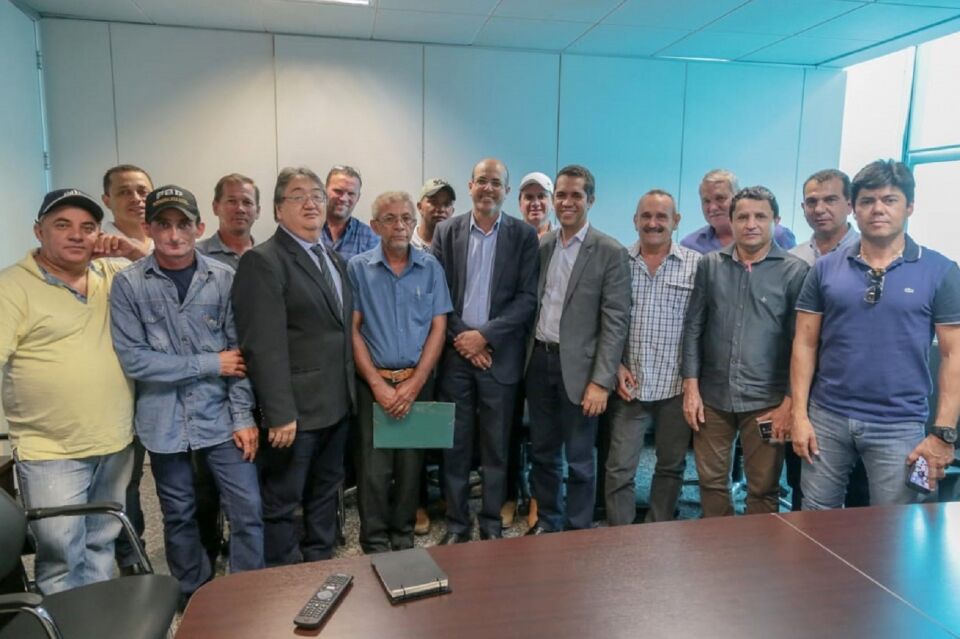 Ismael Crispin e pecuaristas de Rondônia e Mato Grosso buscam soluções para o abate legal de gado