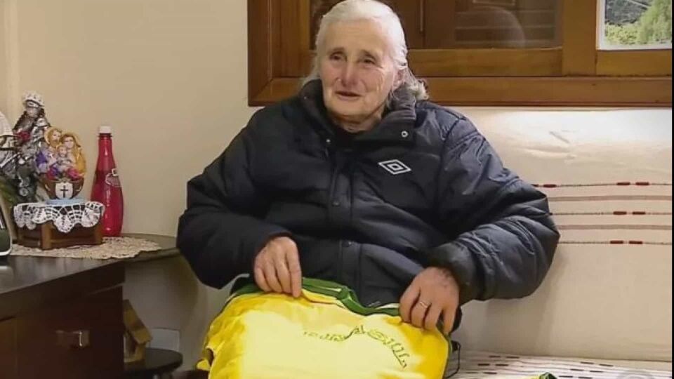 Mãe do técnico Tite morre aos 83 anos no interior do RS