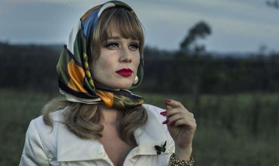 Globo programa exibição de série ‘guardada’ há oito meses