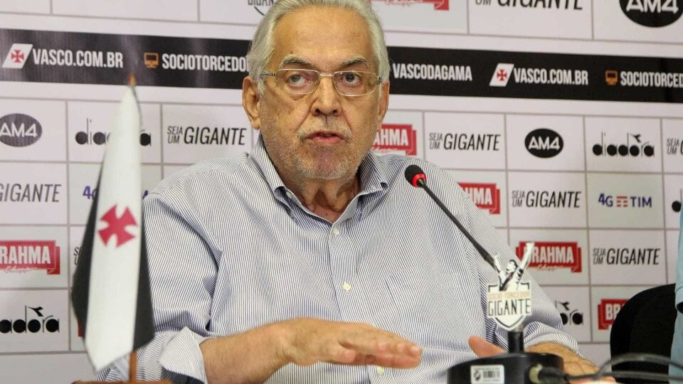 Morre o ex-presidente do Vasco Eurico Miranda, aos 74 anos