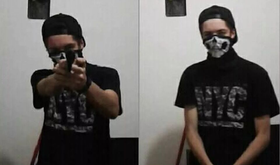 Assassino postou fotos com arma minutos antes do massacre em Suzano