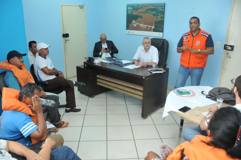 Município recebe demandas do MAB e agenda reuniões para ouvir comunidades