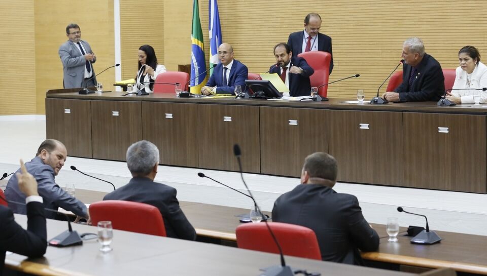 Agora é lei: polícia não poderá mais prender veículo com o imposto atrasado.