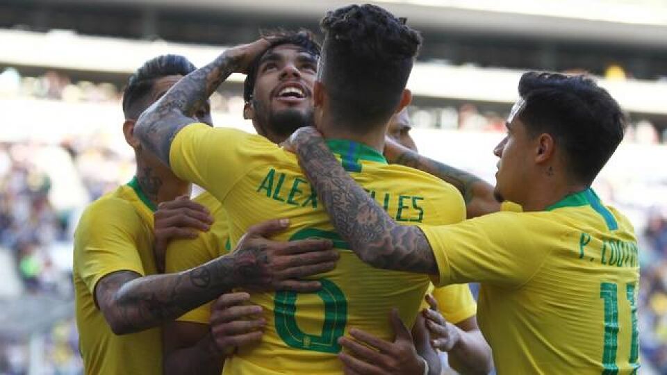 Brasil joga mal e só empata em 1 a 1 com o Panamá. Paquetá, com a 10, faz seu 1º gol