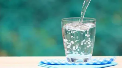 Por que beber água é importante? Veja 6 dicas para se manter hidratado