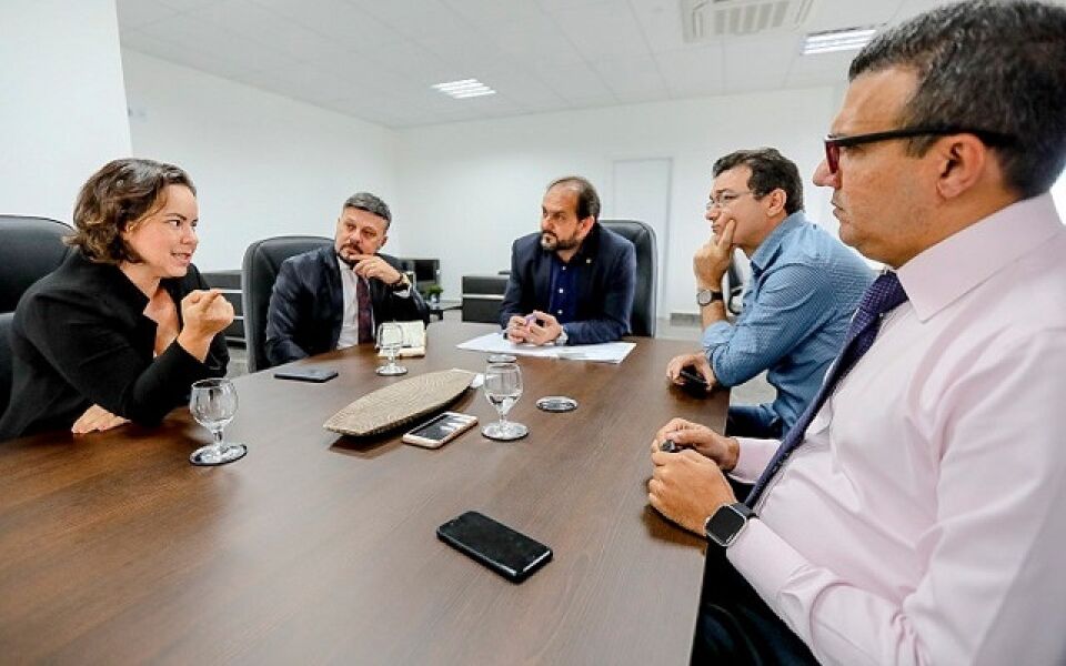 Laerte Gomes defende metas de enfrentamento para evitar a violência contra a mulher