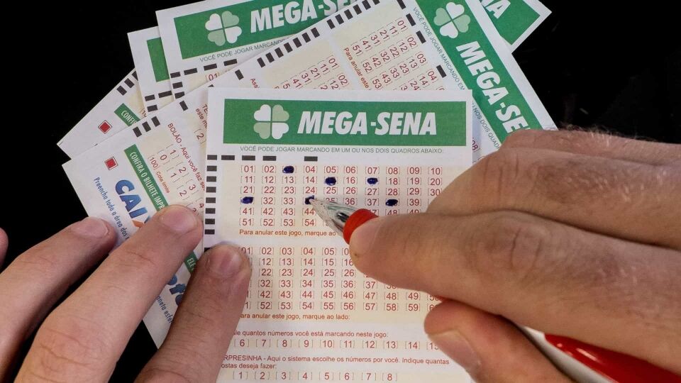 Mega-Sena acumula e vai pagar R$ 32 milhões no próximo sorteio