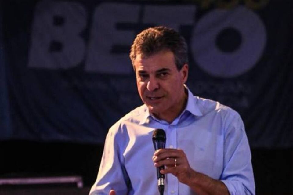 Justiça do Paraná manda soltar ex-governador Beto Richa