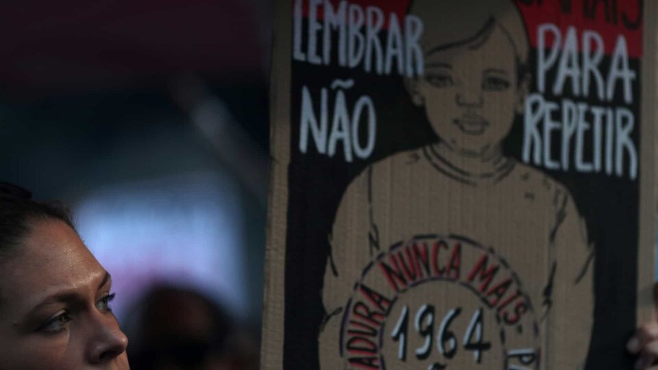 Datafolha: para 57% da população, golpe de 1964 deveria ser desprezado