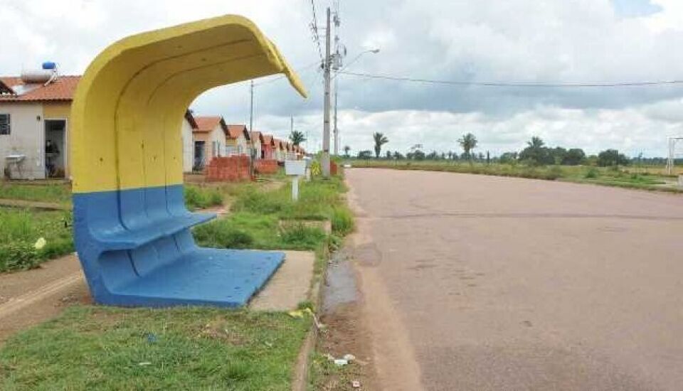 Prefeitura vai instalar 300 novos abrigos de ônibus até o final do ano