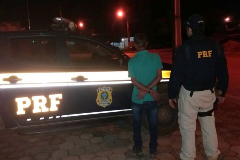 PRF prende condutor de motocicleta que dirigia embriagado