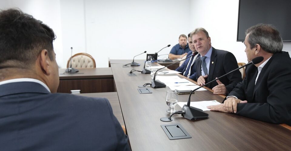 Disque-denúncia da Comissão de Transporte e Obras Públicas da ALE-RO divulga horário de funcionamento