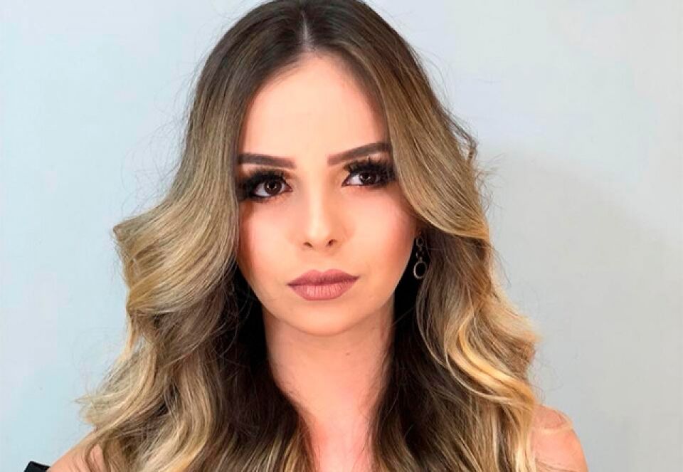 Adolescente que teve o corpo incendiado foi assassinada por menor