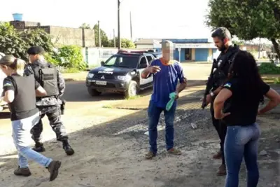 Polícia faz mega operação com mais de 55 policiais