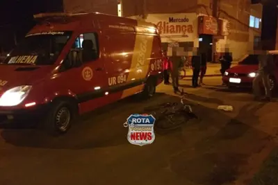 Mãe e filha que estavam em bicicleta são atingidas por carro