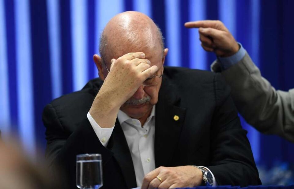 Governo exonera general da Secretaria do Esporte