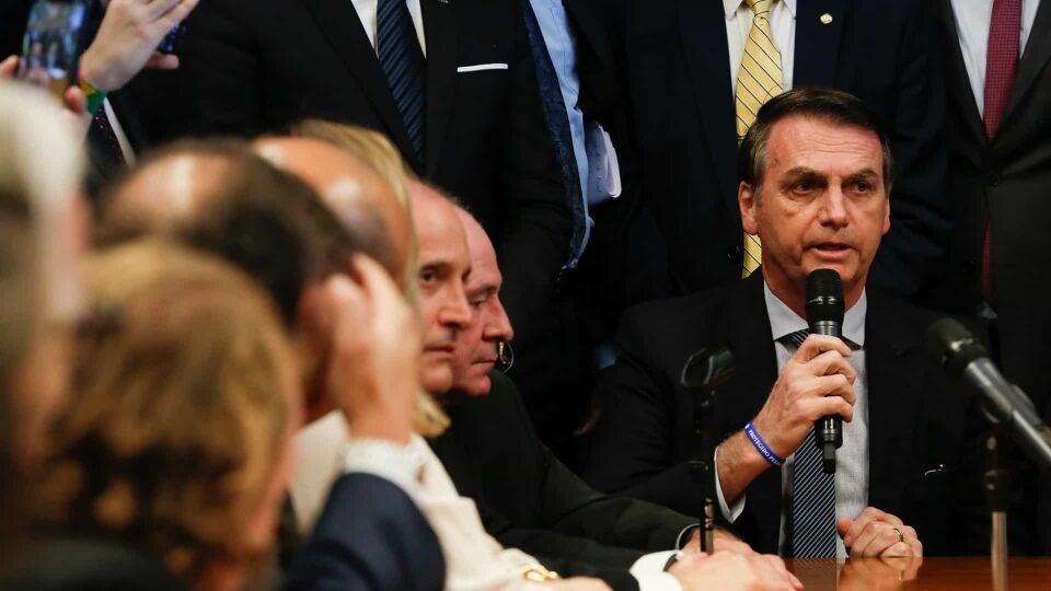 Bolsonaro diz que reforma atenderá a quem ganha menos ou mais