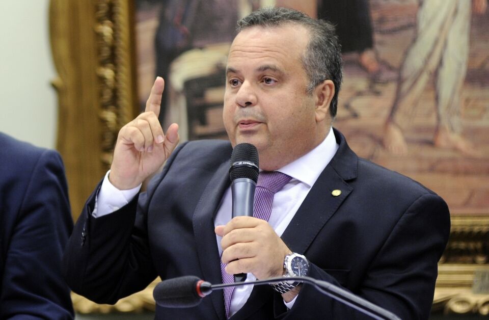 Rogério Marinho negocia com o Centrão mudanças para votar reforma da Previdência na CCJ