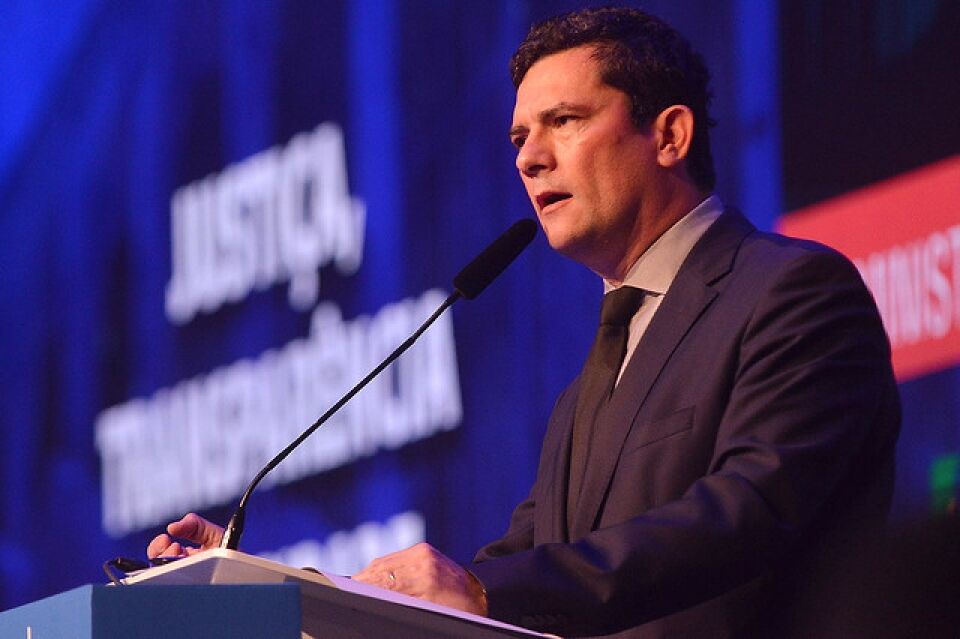 Moro é chamado de “ativista político” por ex-primeiro-ministro português José Sócrates após criticá-lo