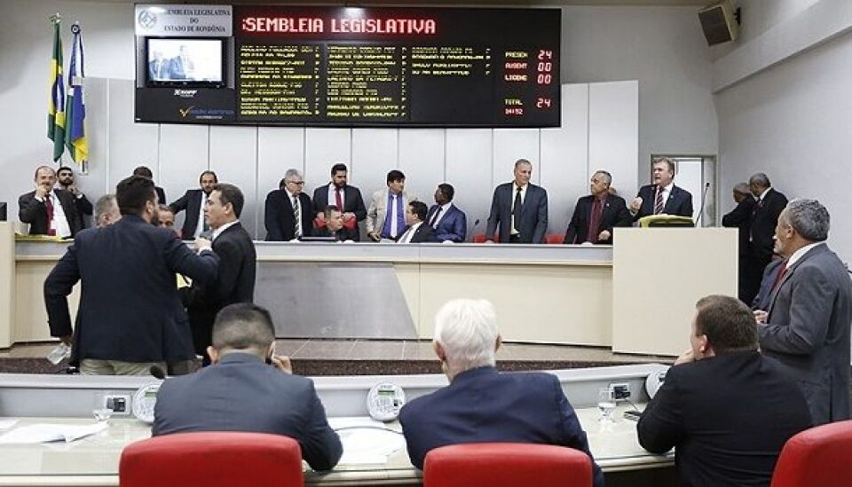 Pedido de Impeachment do governador Marcos Rocha é lido na Assembleia Legislativa de Rondônia