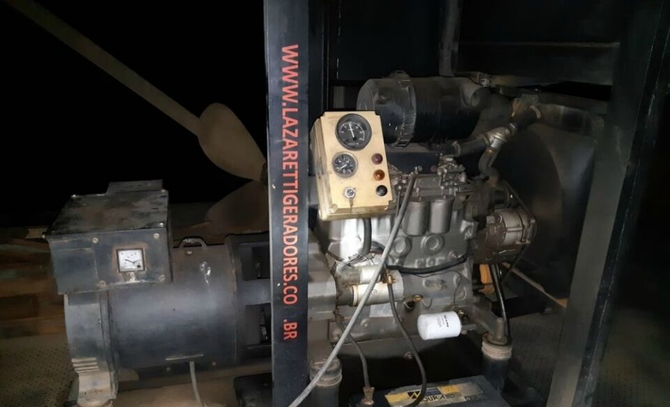 Homem é preso durante operação contra garimpo ilegal no rio Madeira, em Porto Velho