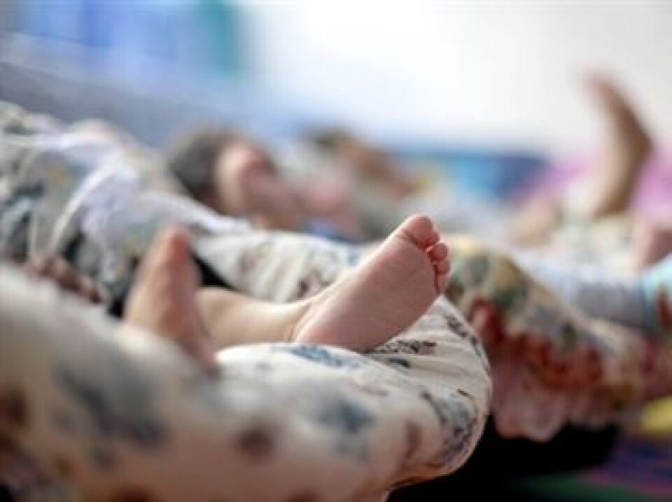 Criança de 10 anos é encontrada morta em cama