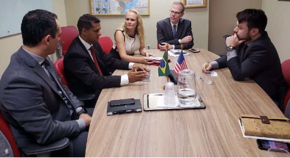 Governo de Rondônia busca solução para o transbordo de cargas de exportação entre Brasil e Peru
