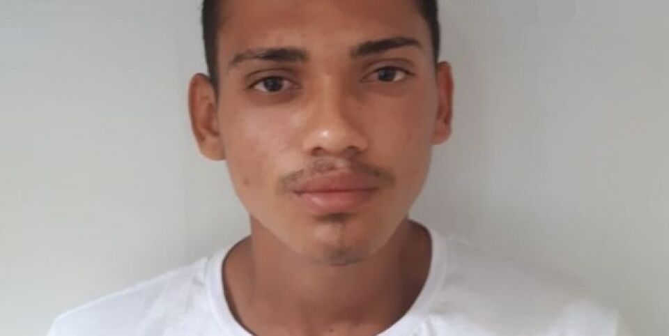 Ex- presidiário que saiu de Rolim de Mora é preso pela PRF com duas armas de fogo, em Jí-Paraná