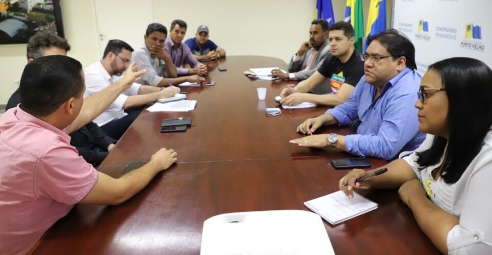 Prefeito Hildon Chaves determina prioridade absoluta na recuperação das estradas rurais