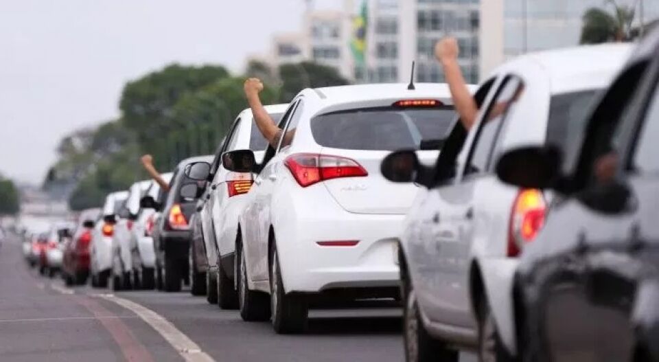 Motoristas de aplicativo poderão inscrever-se como microempreendedor