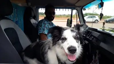 Farmacêutico e cadela de estimação passam por RO durante viagem de kombi rumo à Califórnia