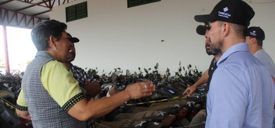Detran leiloa 1550 veículos e motocicletas dos pátios de Guajará Mirim, Nova Mamoré e Porto Velho